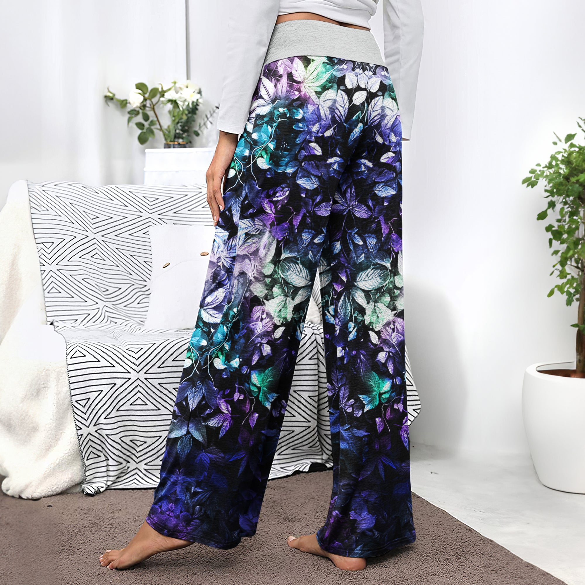 Abstract Skull Leaf Women's High-waisted Wide Leg Pants | Wonder Skull