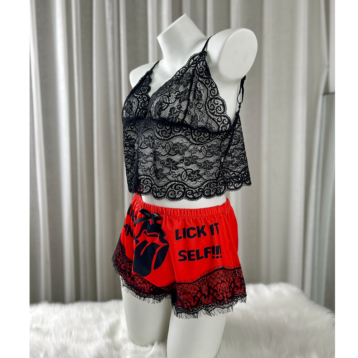 Get ready to turn up the heat with Wonder Skull Women's Lace Pajama Set, Funny Print Lingerie Sleepwear - Spicy & Sassy Red Lace Lingerie Set. Featuring an eye-catching "Lick It" print and a flirty lace trim, this set is perfect for those who love to add a touch of bold humor to their nightwear. Whether you’re lounging at home or feeling playful, this funny lingerie set is bound to make you feel confident and comfortable!