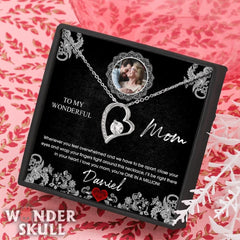 To My Wonderful Mom Forever Love Necklace with Message Card - Wonder Skull