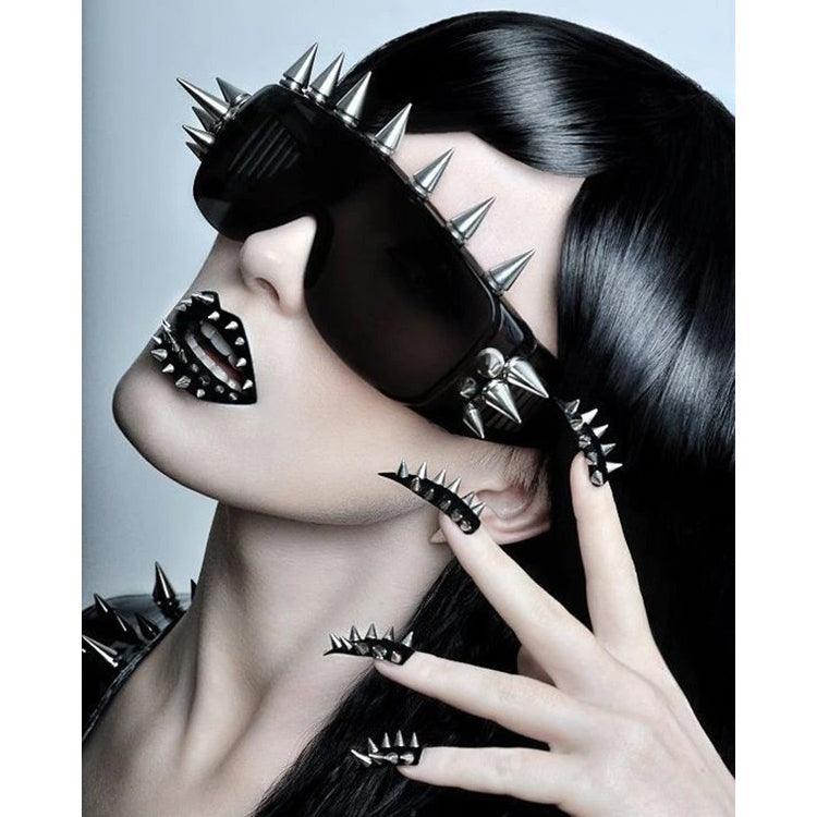 Cool Punk Gothic Sunglasses, Fashionable Statement Piece For Women - Wonder Skull