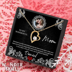 To My Wonderful Mom Forever Love Necklace with Message Card - Wonder Skull