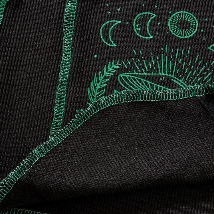 Gothic Moon Graphic Crop Top, Cute Sleeveless Casual Tank Top For Women - Wonder Skull