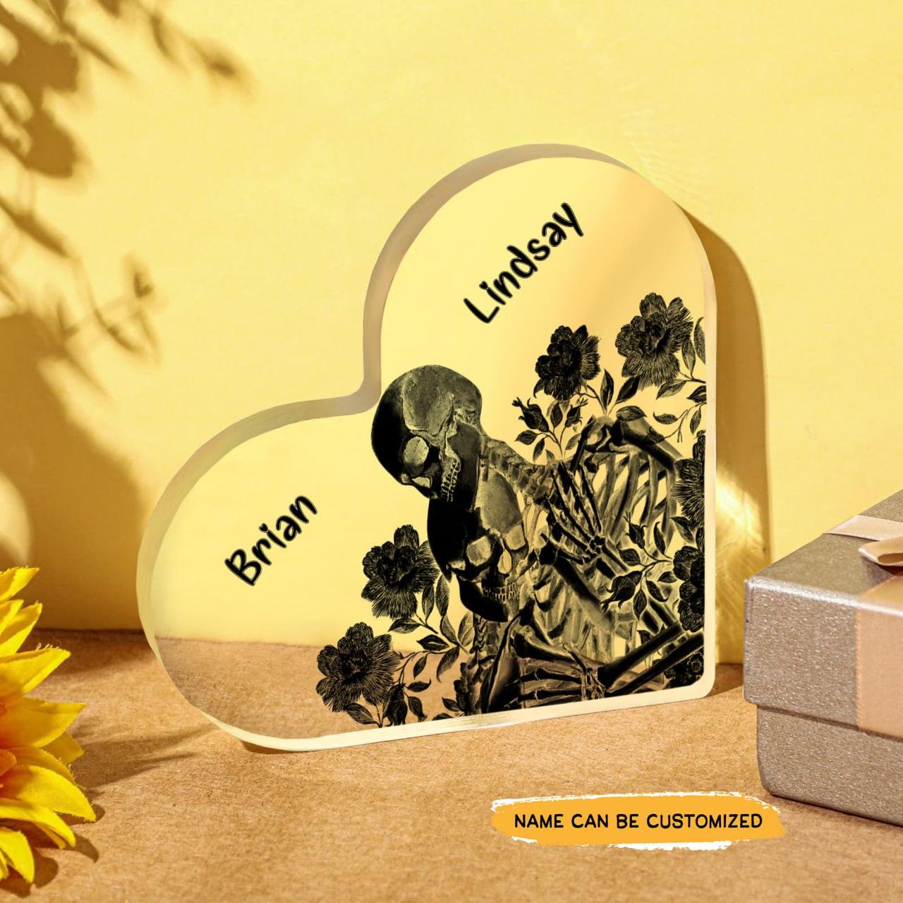 Hug You Forever - Customized Skull Couple Crystal Heart Anniversary Gifts - Wonder Skull