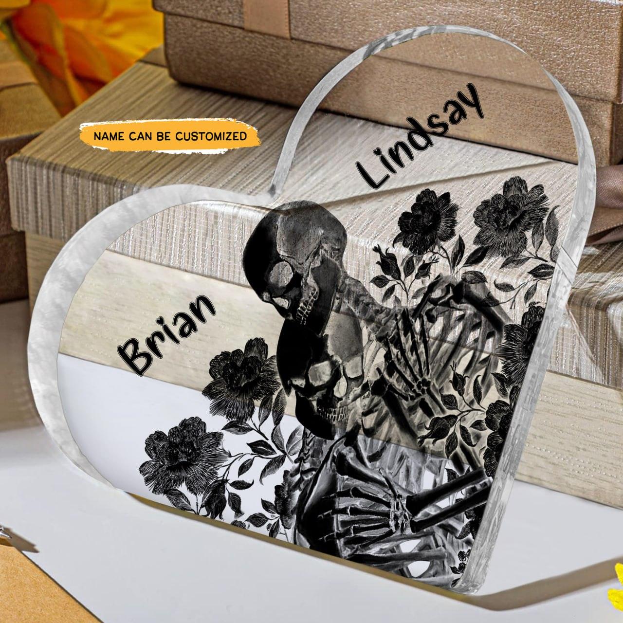 Hug You Forever - Customized Skull Couple Crystal Heart Anniversary Gifts - Wonder Skull