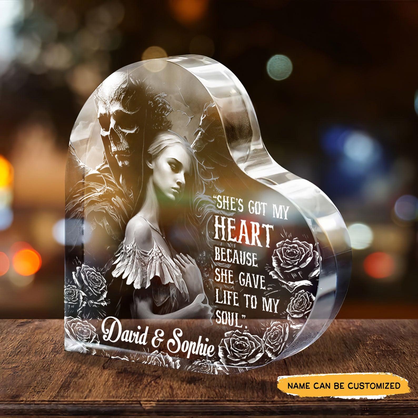 She's Got My Heart - Customized Skull Couple Crystal Heart Anniversary Gifts - Wonder Skull
