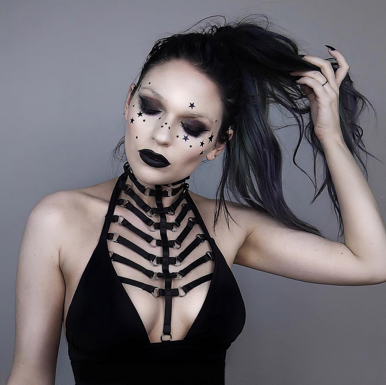 Black Gothic Harness, Powerful Garter Belt For Women - Wonder Skull