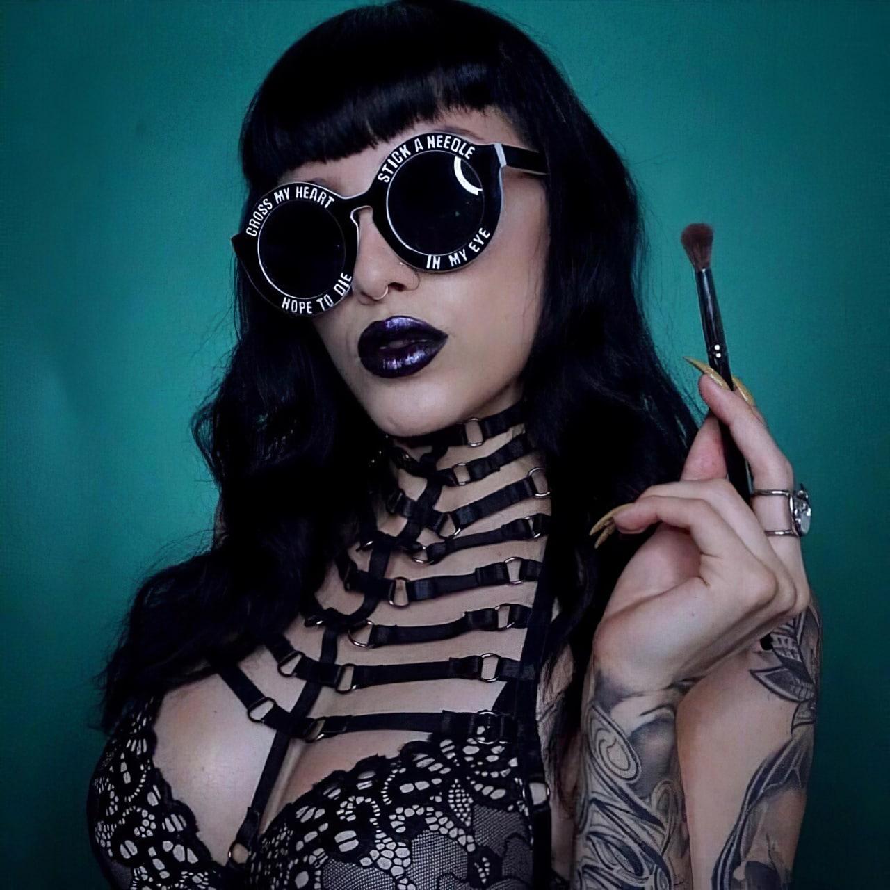 Black Gothic Harness, Powerful Garter Belt For Women - Wonder Skull