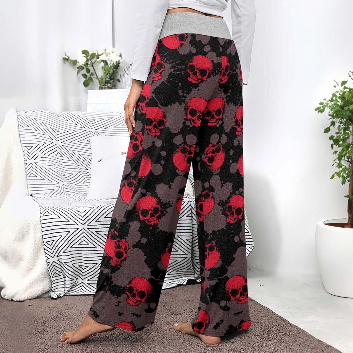 Red Reign Skulls Women's High-waisted Wide Leg Pants