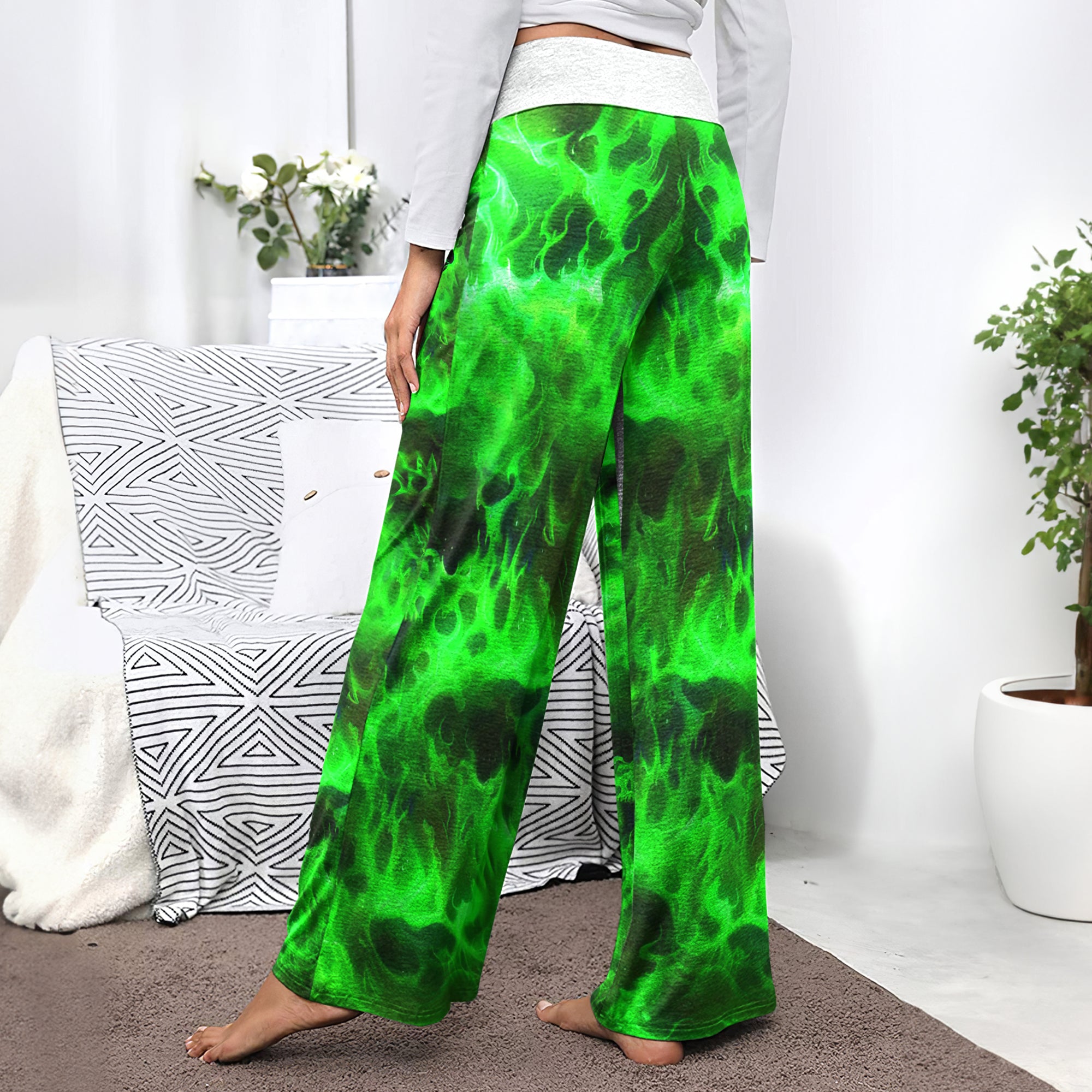 Green Skull Flaming Women's High-waisted Wide Leg Pants