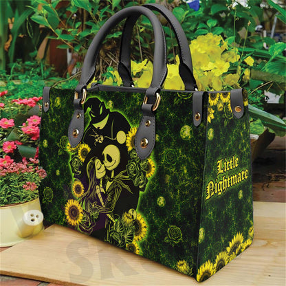 Wonder Skull structured tote bag solves the "I can't find anything in my bag" problem. The aoomy interior fits your tablet, phone, wallet, water bottle, umbrella, and cosmetics — without the overstuffed look. Multiple interior pockets keep everything organized, so you're never digging around at checkout. Reinforced rivet corners and quality metal hardware ensure the bag holds up to daily use. Whether you're heading to work, running errands, or catching a flight, this tote keeps you looking put-together.