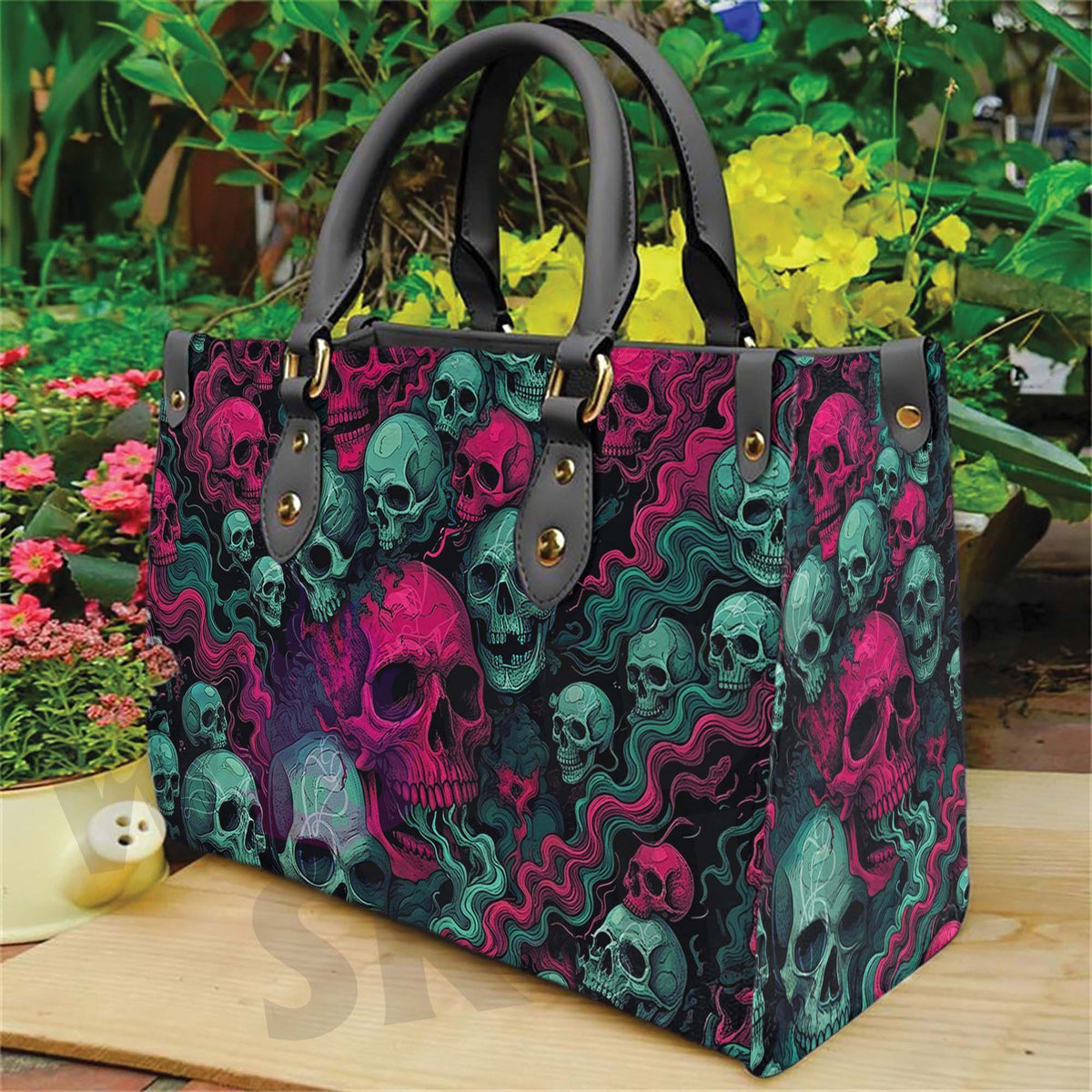 Wonder Skull structured tote bag solves the "I can't find anything in my bag" problem. The roomy interior fits your tablet, phone, wallet, water bottle, umbrella, and cosmetics — without the overstuffed look. Multiple interior pockets keep everything organized, so you're never digging around at checkout. Reinforced rivet corners and quality metal hardware ensure the bag holds up to daily use. Whether you're heading to work, running errands, or catching a flight, this tote keeps you looking put-together.