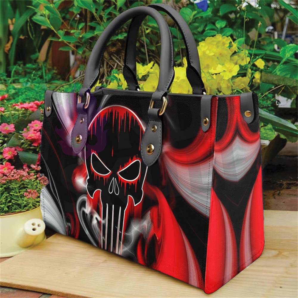Wonder Skull structured tote bag solves the "I can't find anything in my bag" problem. The roomy interior fits your tablet, phone, wallet, water bottle, umbrella, and cosmetics — without the overstuffed look. Multiple interior pockets keep everything organized, so you're never digging around at checkout. Reinforced rivet corners and quality metal hardware ensure the bag holds up to daily use. Whether you're heading to work, running errands, or catching a flight, this tote keeps you looking put-together.