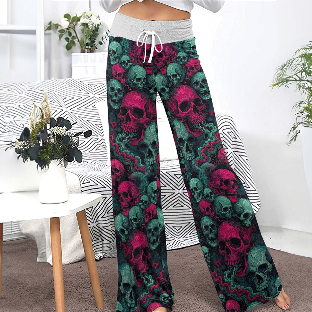 Toxic Pink Skulls Pattern Women's High-waisted Wide Leg Pants
