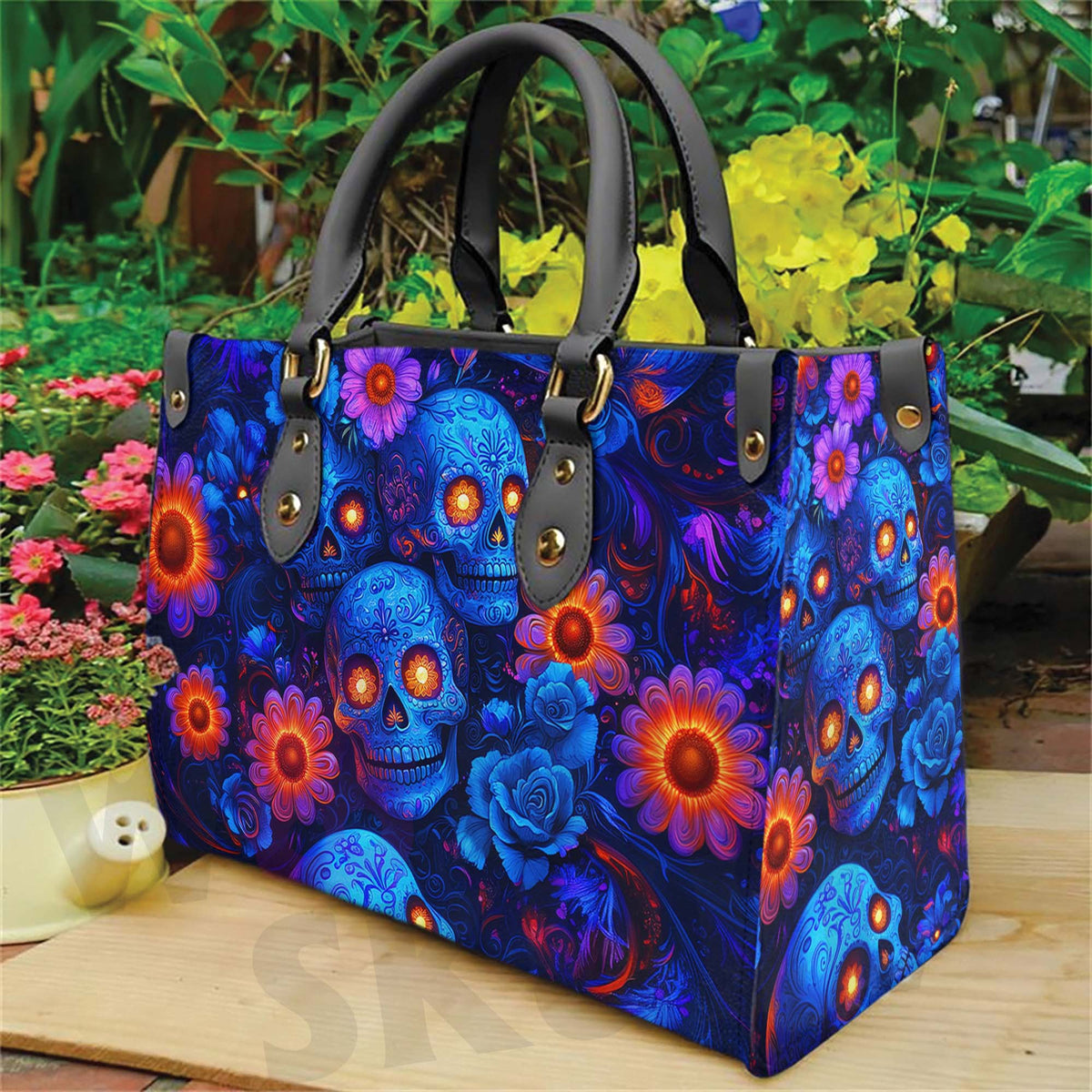 Wonder Skull structured tote bag solves the "I can't find anything in my bag" problem. The roomy interior fits your tablet, phone, wallet, water bottle, umbrella, and cosmetics — without the overstuffed look. Multiple interior pockets keep everything organized, so you're never digging around at checkout. Reinforced rivet corners and quality metal hardware ensure the bag holds up to daily use. Whether you're heading to work, running errands, or catching a flight, this tote keeps you looking put-together.
