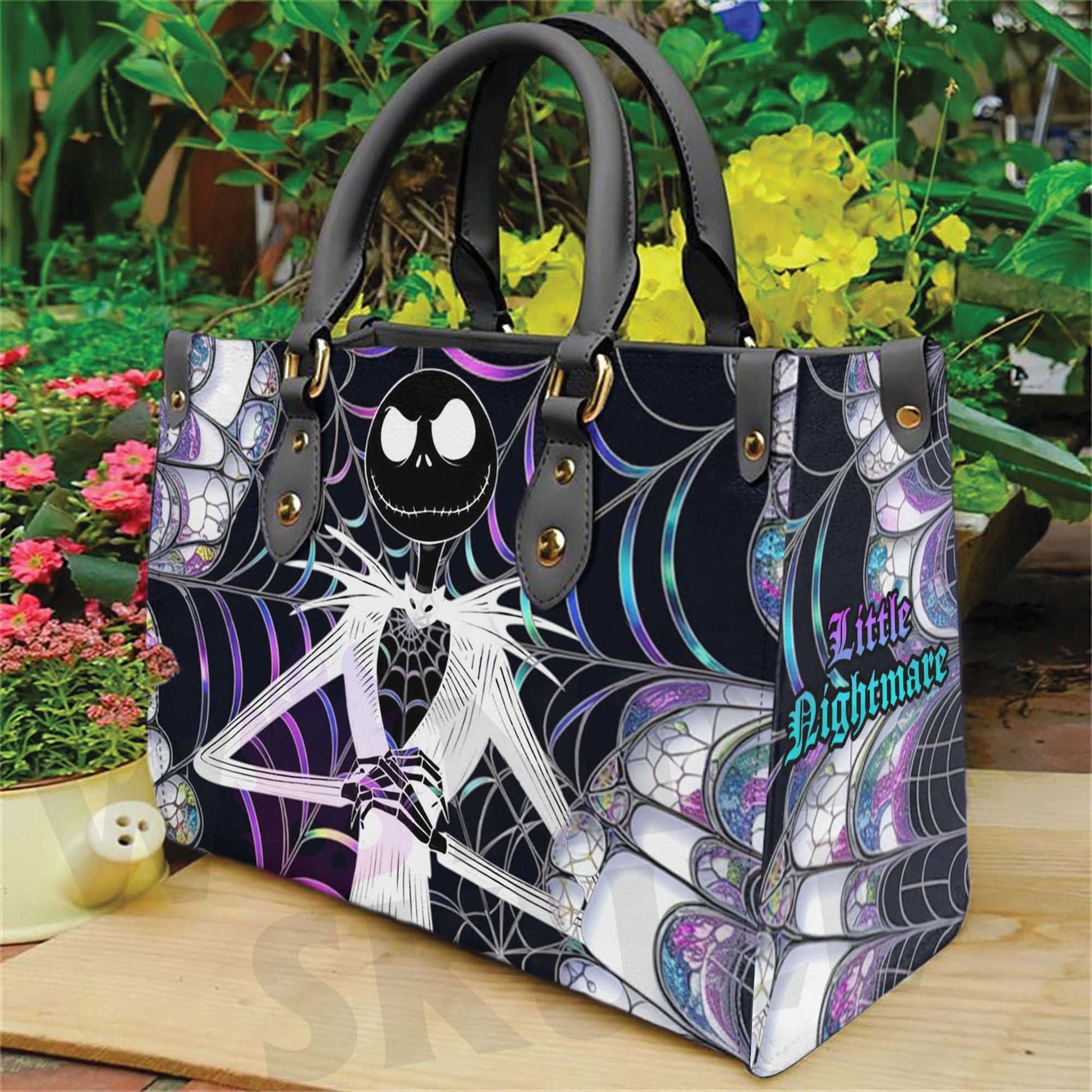 Wonder Skull structured tote bag solves the "I can't find anything in my bag" problem. The roomy interior fits your tablet, phone, wallet, water bottle, umbrella, and cosmetics — without the overstuffed look. Multiple interior pockets keep everything organized, so you're never digging around at checkout. Reinforced rivet corners and quality metal hardware ensure the bag holds up to daily use. Whether you're heading to work, running errands, or catching a flight, this tote keeps you looking put-together.