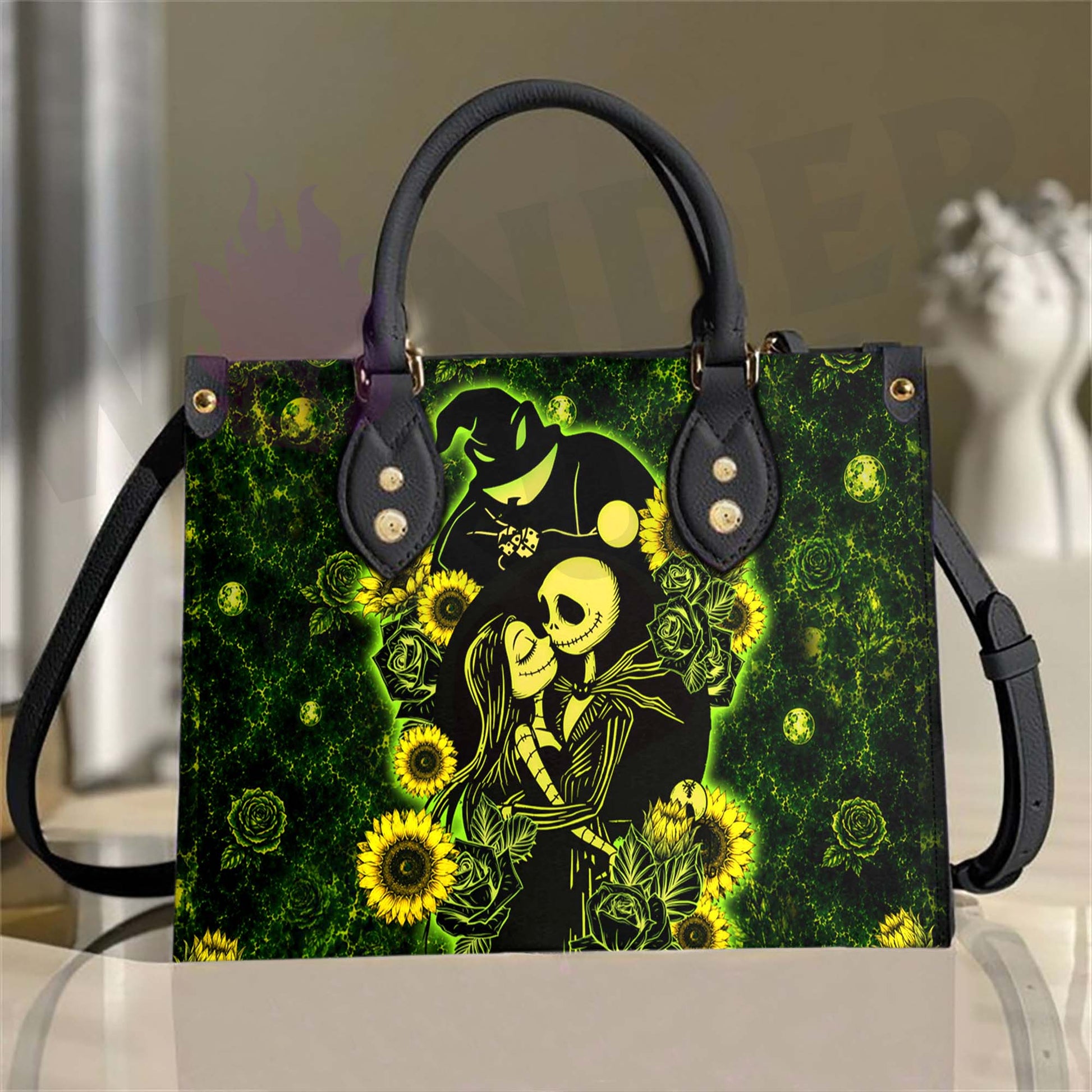 Wonder Skull structured tote bag solves the "I can't find anything in my bag" problem. The aoomy interior fits your tablet, phone, wallet, water bottle, umbrella, and cosmetics — without the overstuffed look. Multiple interior pockets keep everything organized, so you're never digging around at checkout. Reinforced rivet corners and quality metal hardware ensure the bag holds up to daily use. Whether you're heading to work, running errands, or catching a flight, this tote keeps you looking put-together.