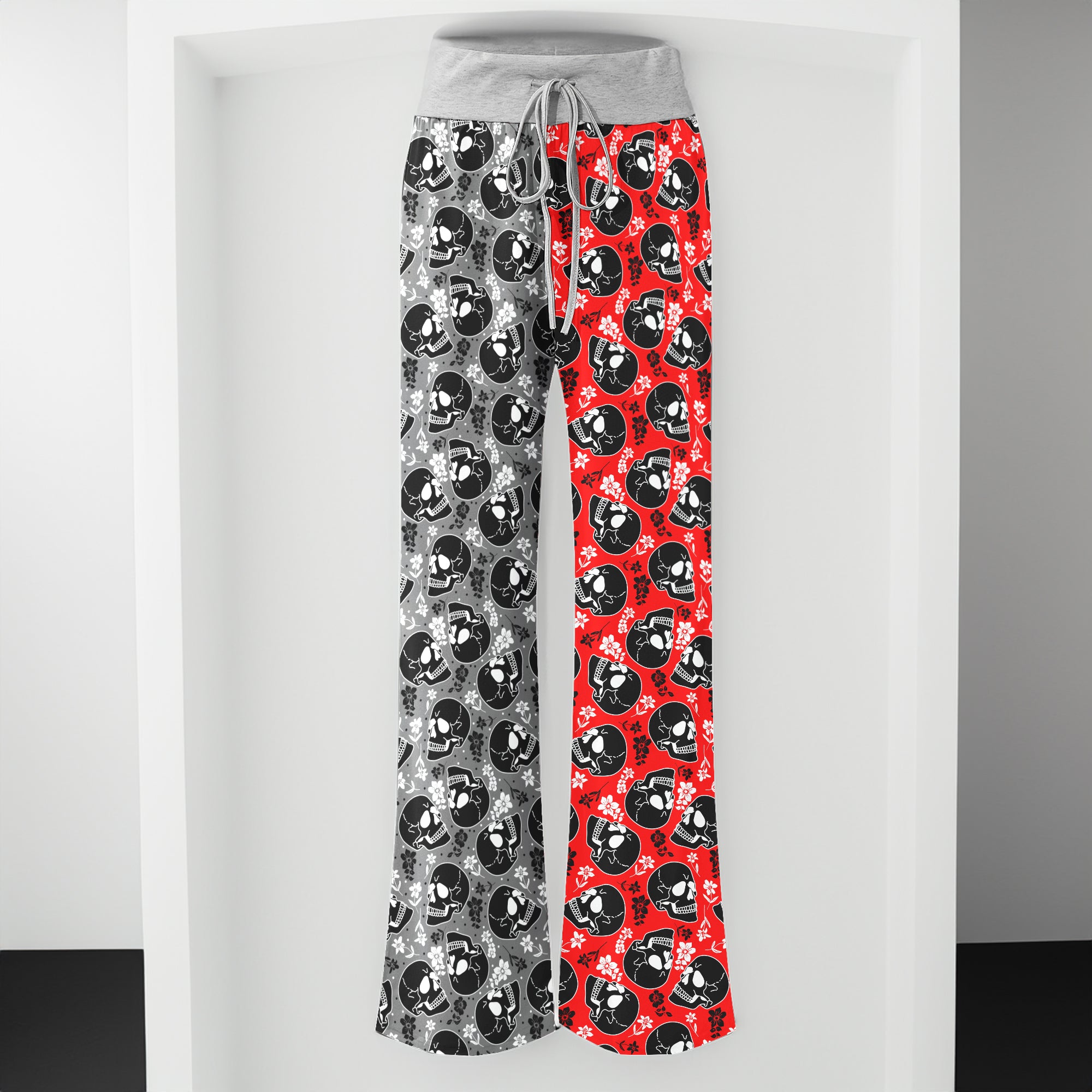 Red Retro Skull Bloom Women's High-waisted Wide Leg Pants