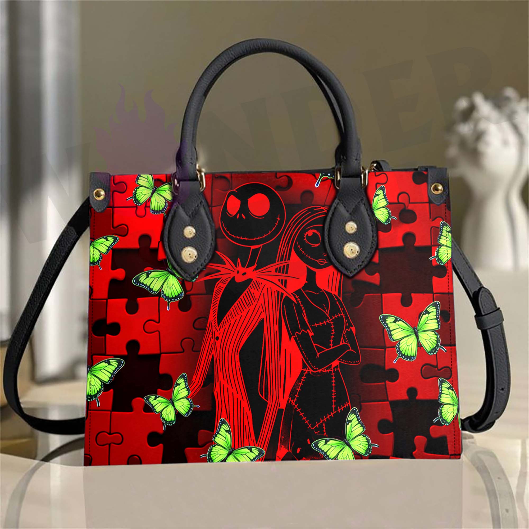 Wonder Skull structured tote bag solves the "I can't find anything in my bag" problem. The roomy interior fits your tablet, phone, wallet, water bottle, umbrella, and cosmetics — without the overstuffed look. Multiple interior pockets keep everything organized, so you're never digging around at checkout. Reinforced rivet corners and quality metal hardware ensure the bag holds up to daily use. Whether you're heading to work, running errands, or catching a flight, this tote keeps you looking put-together.