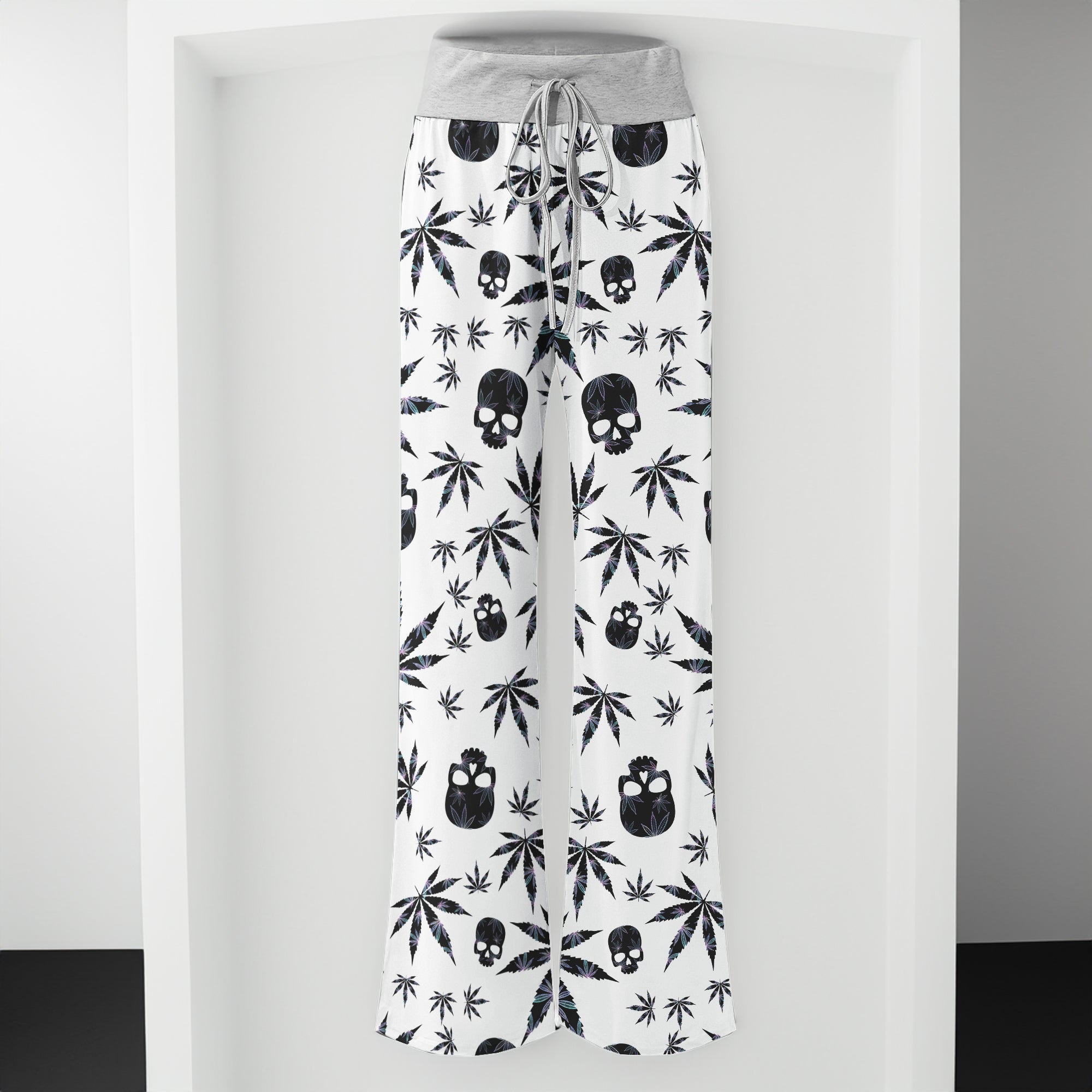 Black Skull Leaf Pattern Women's High-waisted Wide Leg Pants