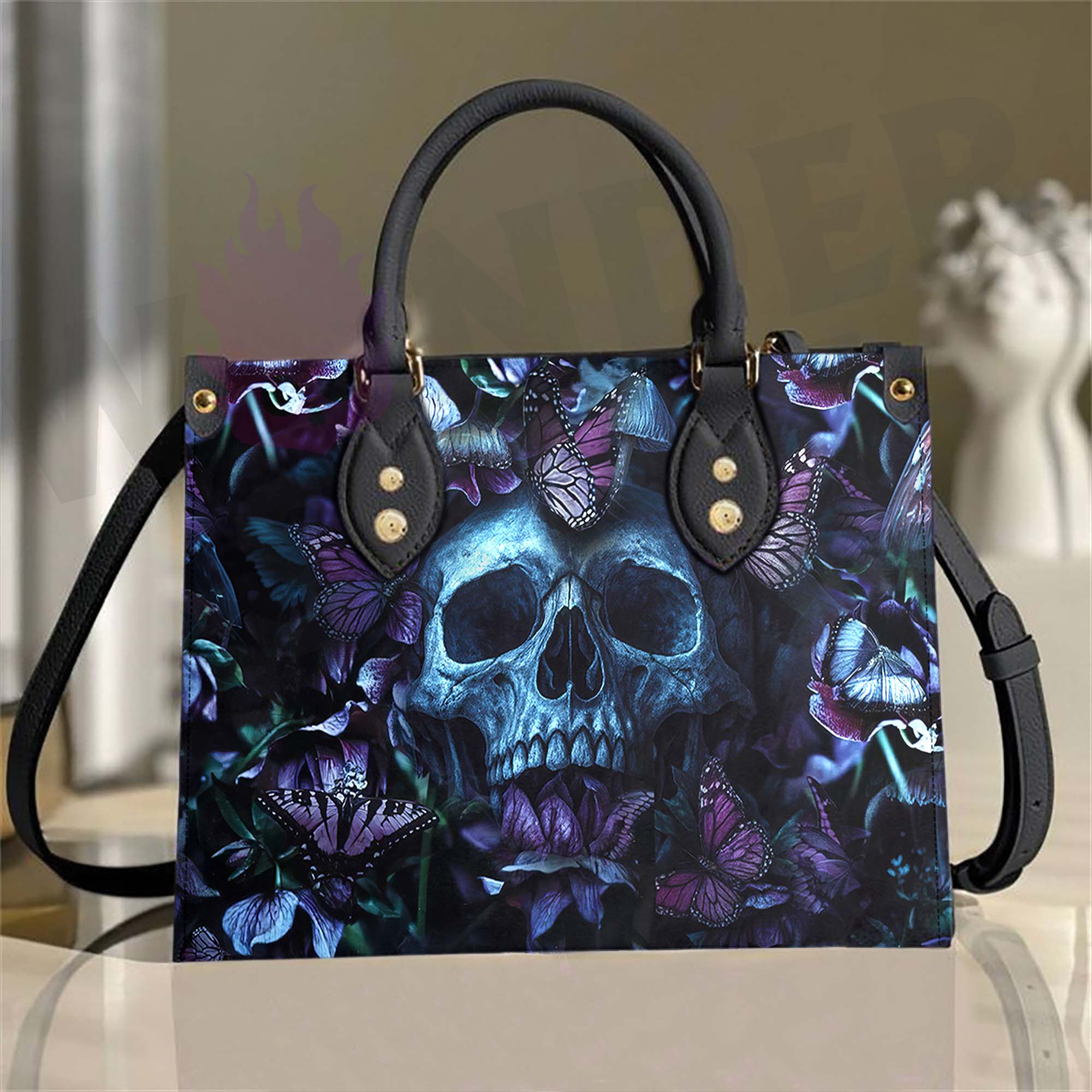Wonder Skull structured tote bag solves the "I can't find anything in my bag" problem. The roomy interior fits your tablet, phone, wallet, water bottle, umbrella, and cosmetics — without the overstuffed look. Multiple interior pockets keep everything organized, so you're never digging around at checkout. Reinforced rivet corners and quality metal hardware ensure the bag holds up to daily use. Whether you're heading to work, running errands, or catching a flight, this tote keeps you looking put-together.