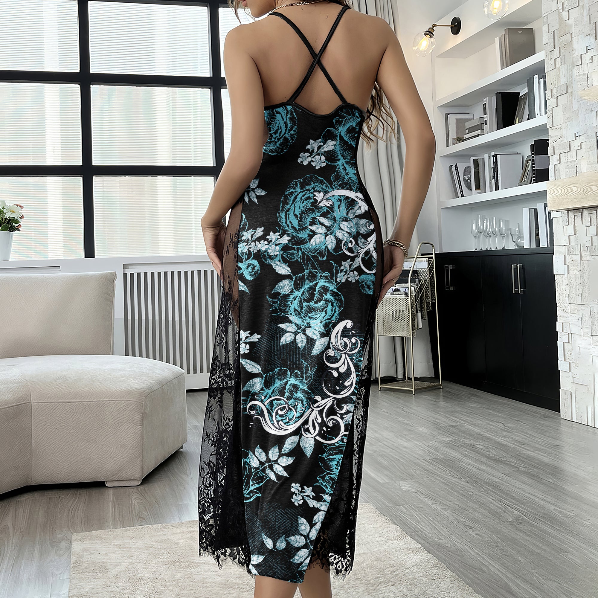 Cyan Gothic Skull Floral Women's Lace Cami Sleepwear