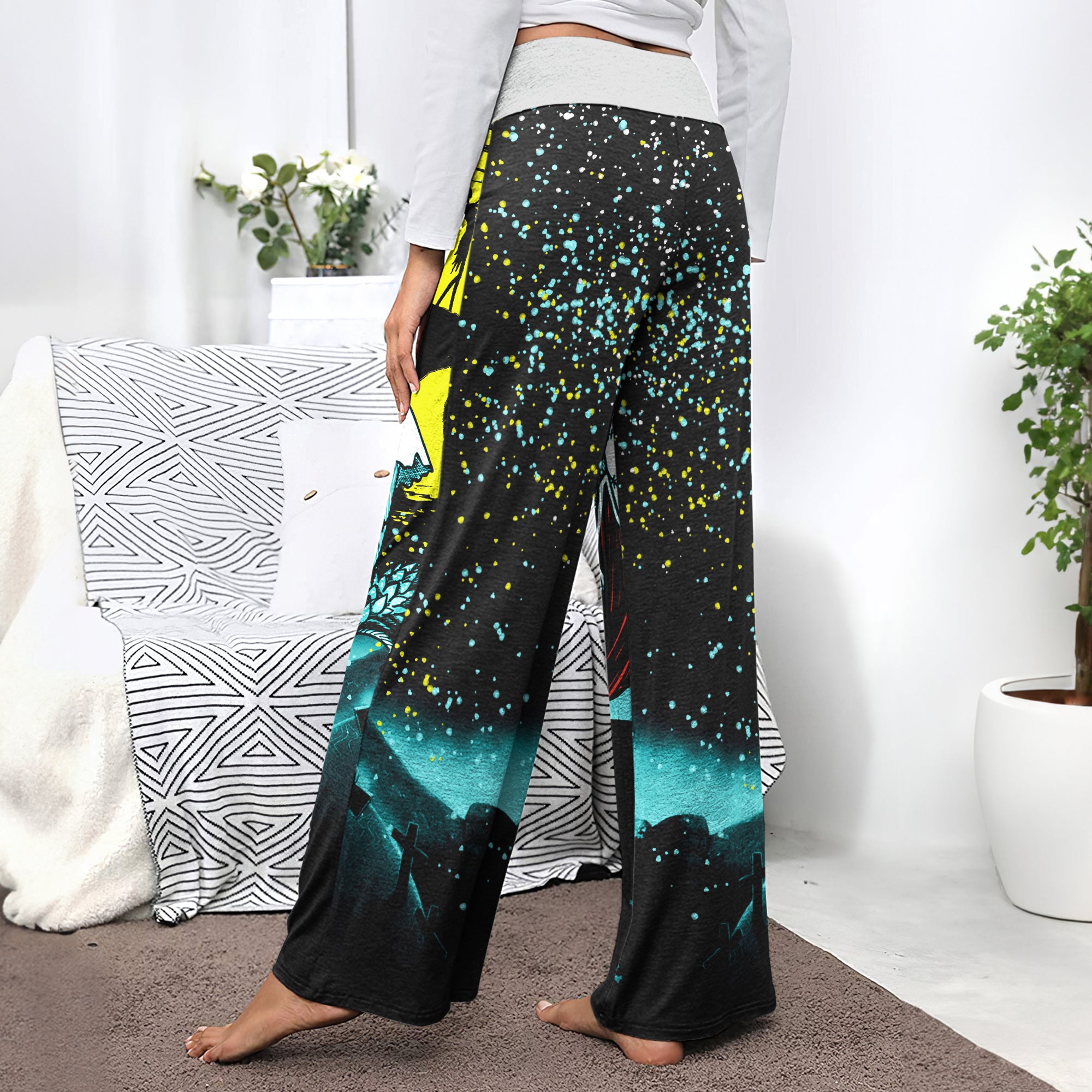 Nightmare Halloween Theme Women's High-waisted Wide Leg Pants | Wonder Skull