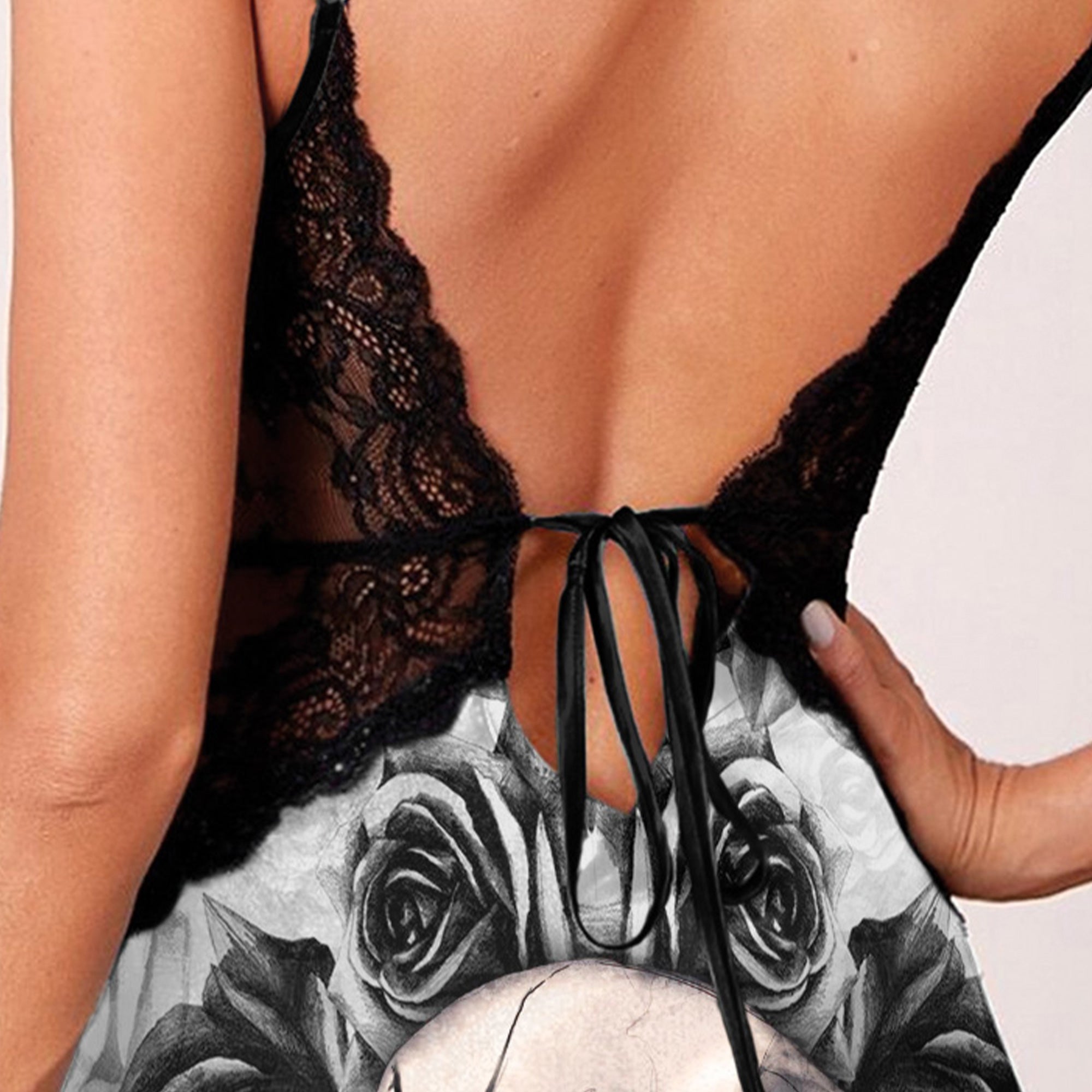 Skull Abstract Rose Gothic & Punkrock Women's Sleepwear | Lace Cami Dress Nightgowns