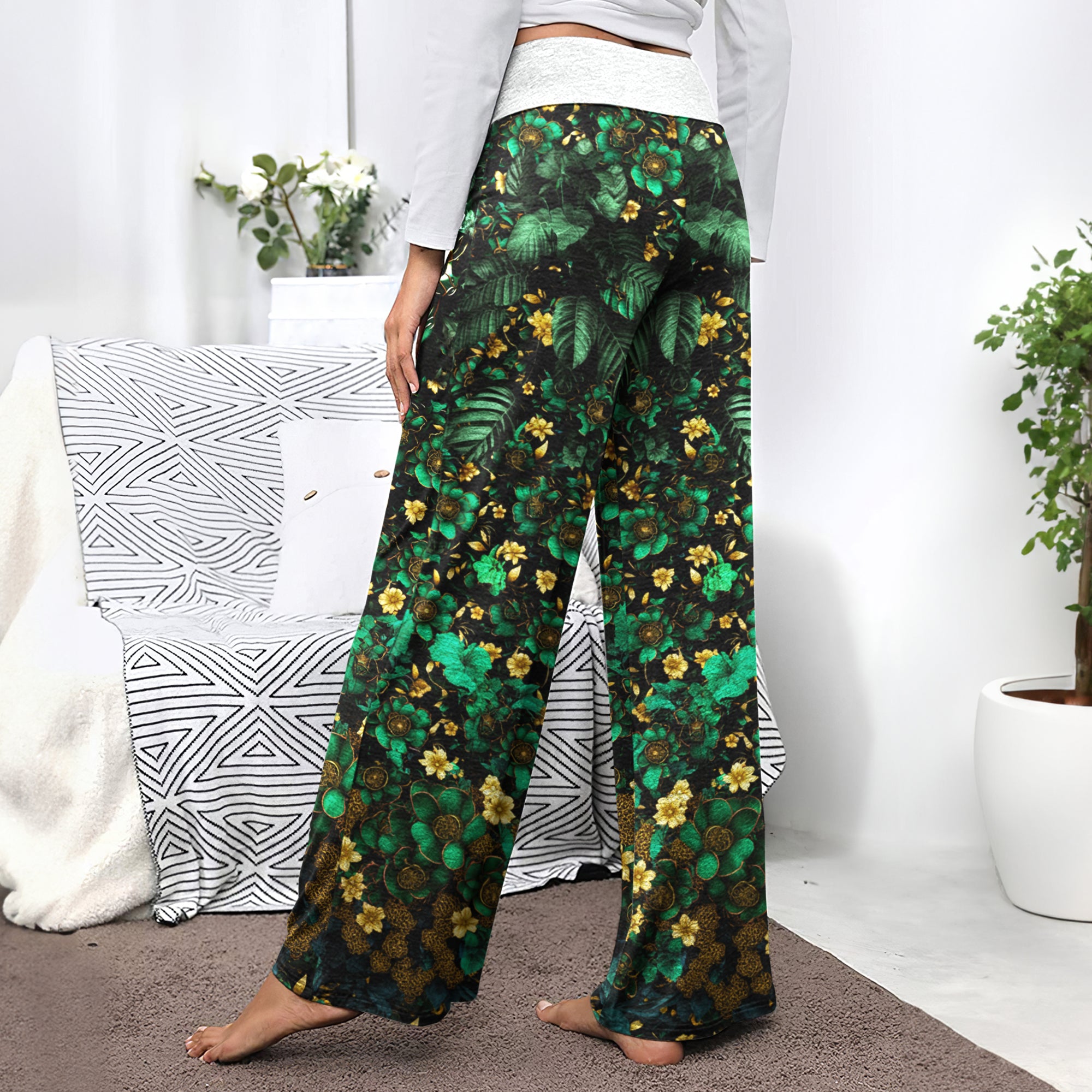 Emerald Gilded Skull Art Women's High-waisted Wide Leg Pants