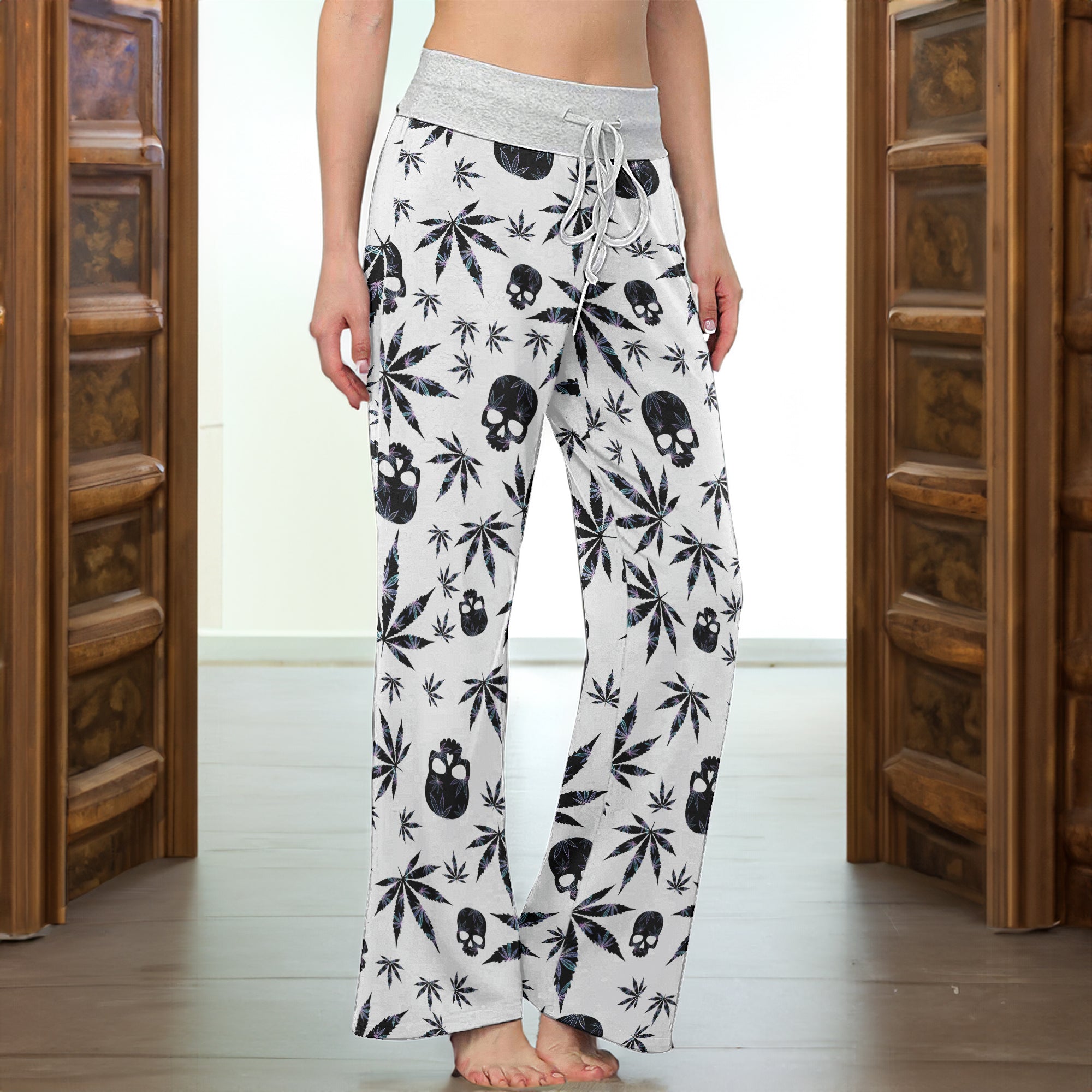 Black Skull Leaf Pattern Women's High-waisted Wide Leg Pants
