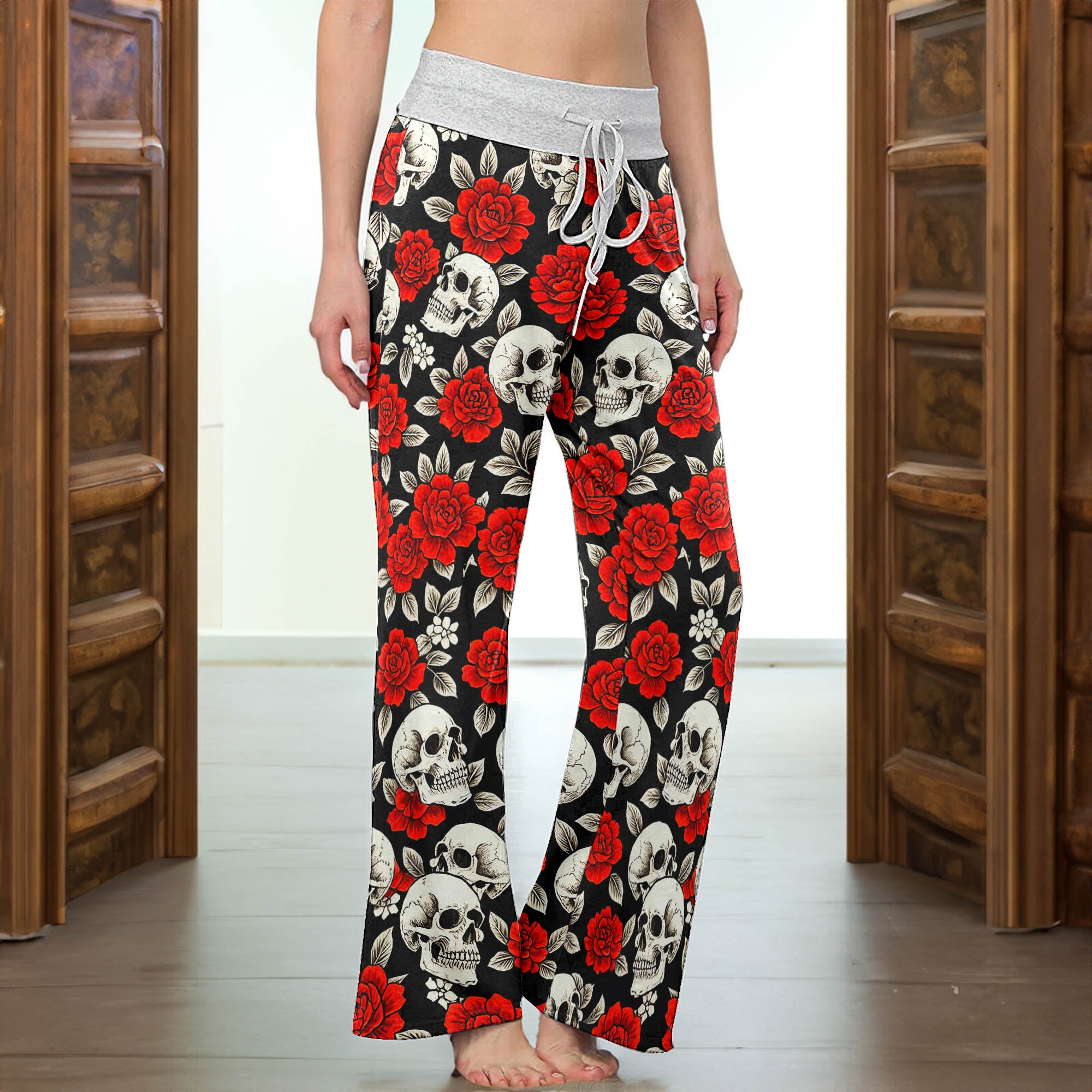 Noir Skull Flower Tapestry Women's High-waisted Wide Leg Pants