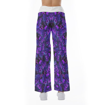 Image featuring a stylish set of women's tube top and high-waisted pants, perfect for summer outings and beachwear. The ensemble exudes a trendy and chic vibe, ideal for resort vacations, beach parties, and poolside lounging. The tube top offers a flattering silhouette, while the high-waisted pants provide comfort and style. This fashionable outfit set is a must-have for anyone looking to make a statement under the sun.