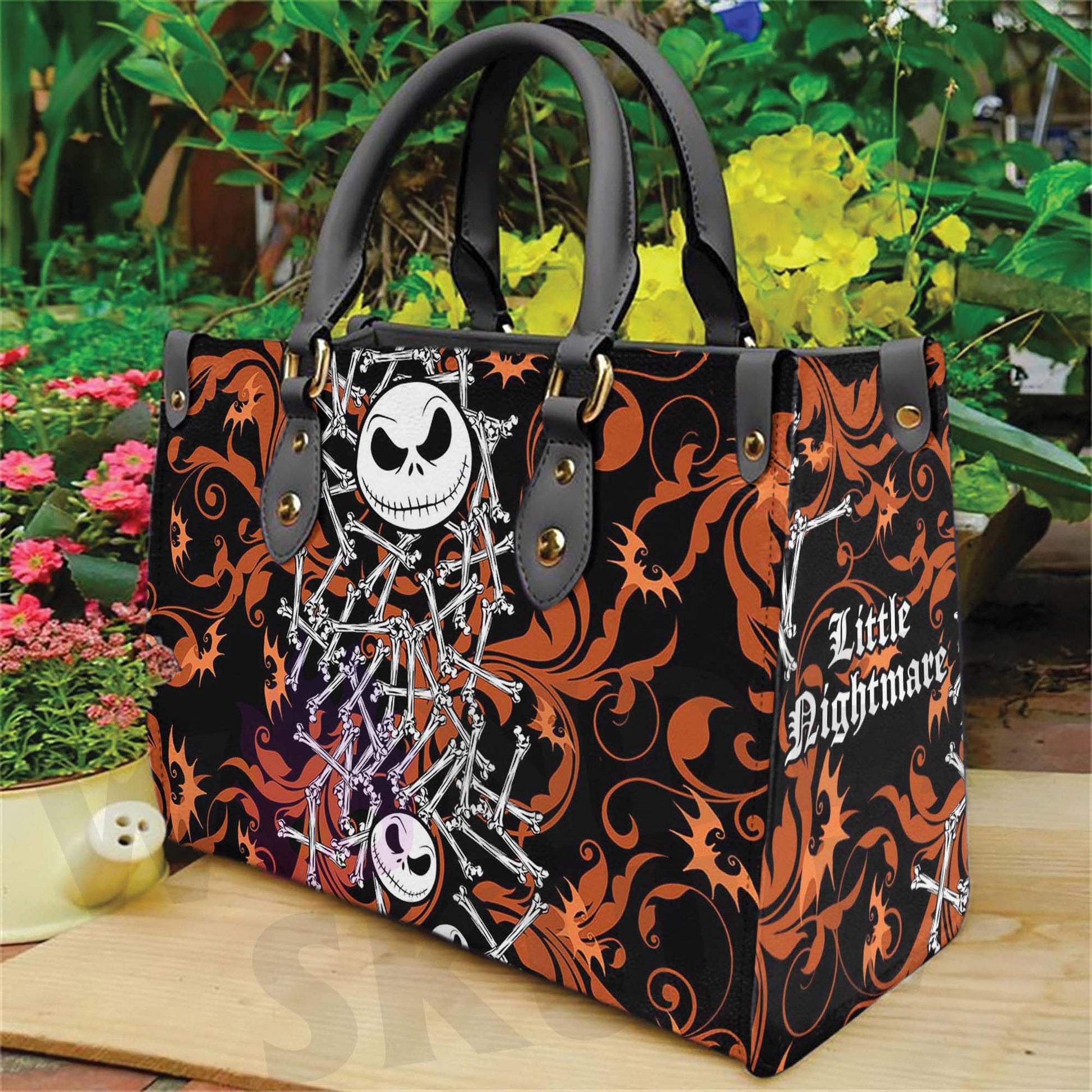 Wonder Skull structured tote bag solves the "I can't find anything in my bag" problem. The aoomy interior fits your tablet, phone, wallet, water bottle, umbrella, and cosmetics — without the overstuffed look. Multiple interior pockets keep everything organized, so you're never digging around at checkout. Reinforced rivet corners and quality metal hardware ensure the bag holds up to daily use. Whether you're heading to work, running errands, or catching a flight, this tote keeps you looking put-together.