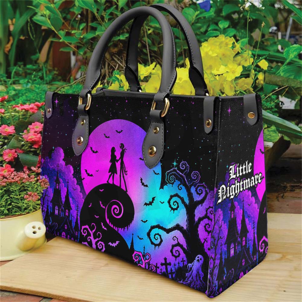 Wonder Skull structured tote bag solves the "I can't find anything in my bag" problem. The aoomy interior fits your tablet, phone, wallet, water bottle, umbrella, and cosmetics — without the overstuffed look. Multiple interior pockets keep everything organized, so you're never digging around at checkout. Reinforced rivet corners and quality metal hardware ensure the bag holds up to daily use. Whether you're heading to work, running errands, or catching a flight, this tote keeps you looking put-together.