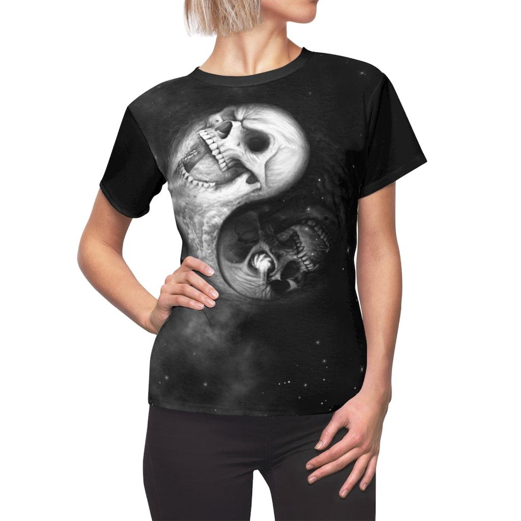 Black And White Skull All Over Print T-shirt For Women - Wonder Skull